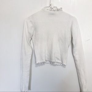 Brandy Melville Ezra long sleeve crop top
